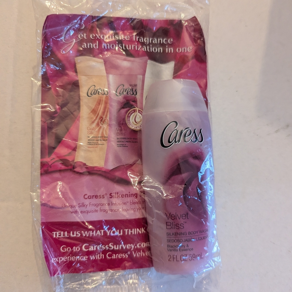 Vtg Caress Velvet Bliss Silkening Body Wash 2oz Blackberry‎ & Vanilla Rare Scent